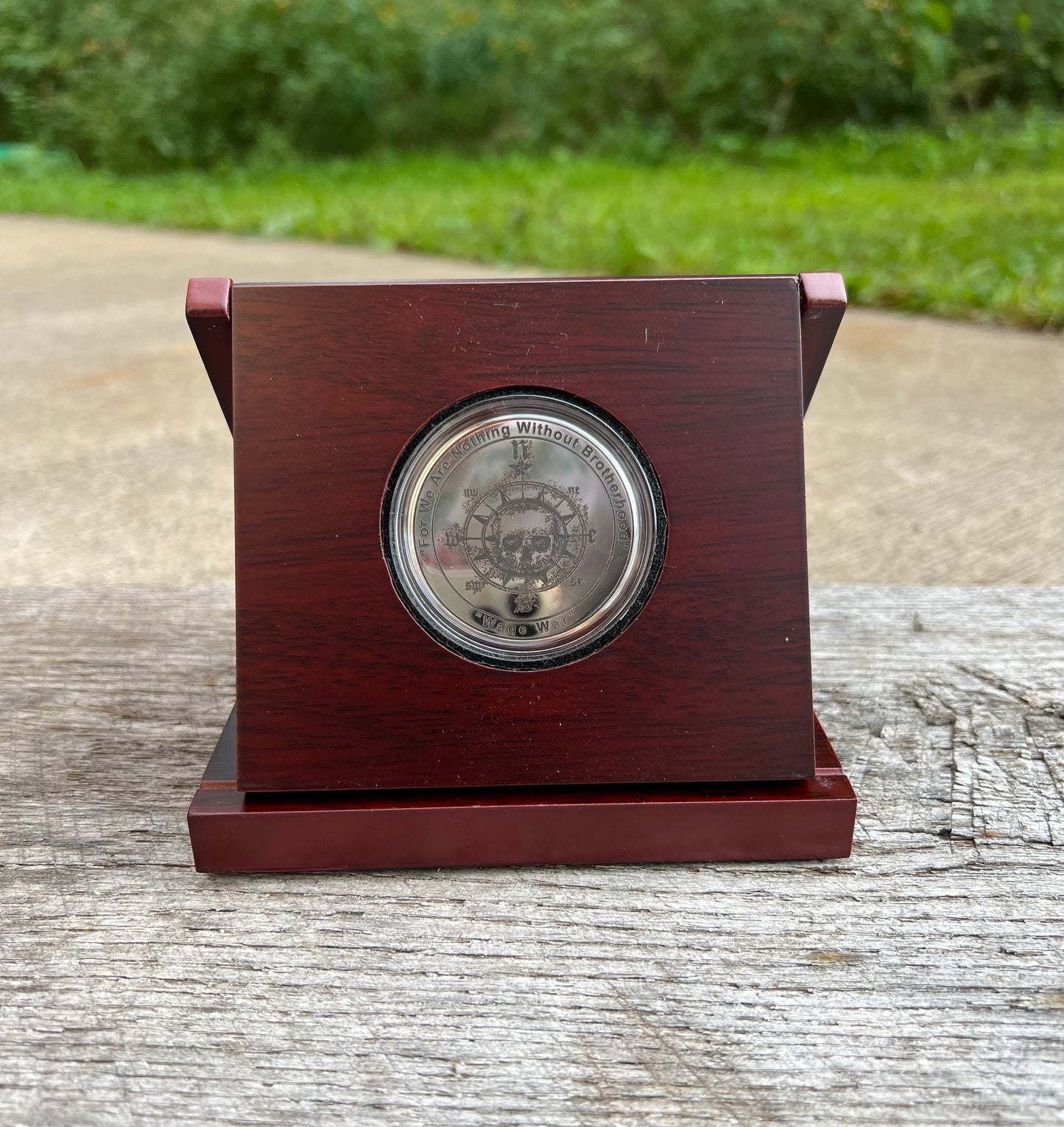 Single Challenge Coin Wood Display Case for 2" Coin